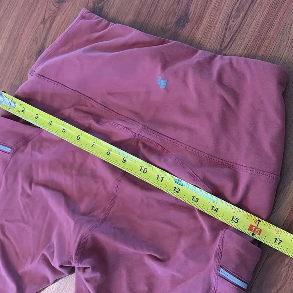 Ododos mauve pink capris athletic pants fitness pants Size M w zipper, and slip